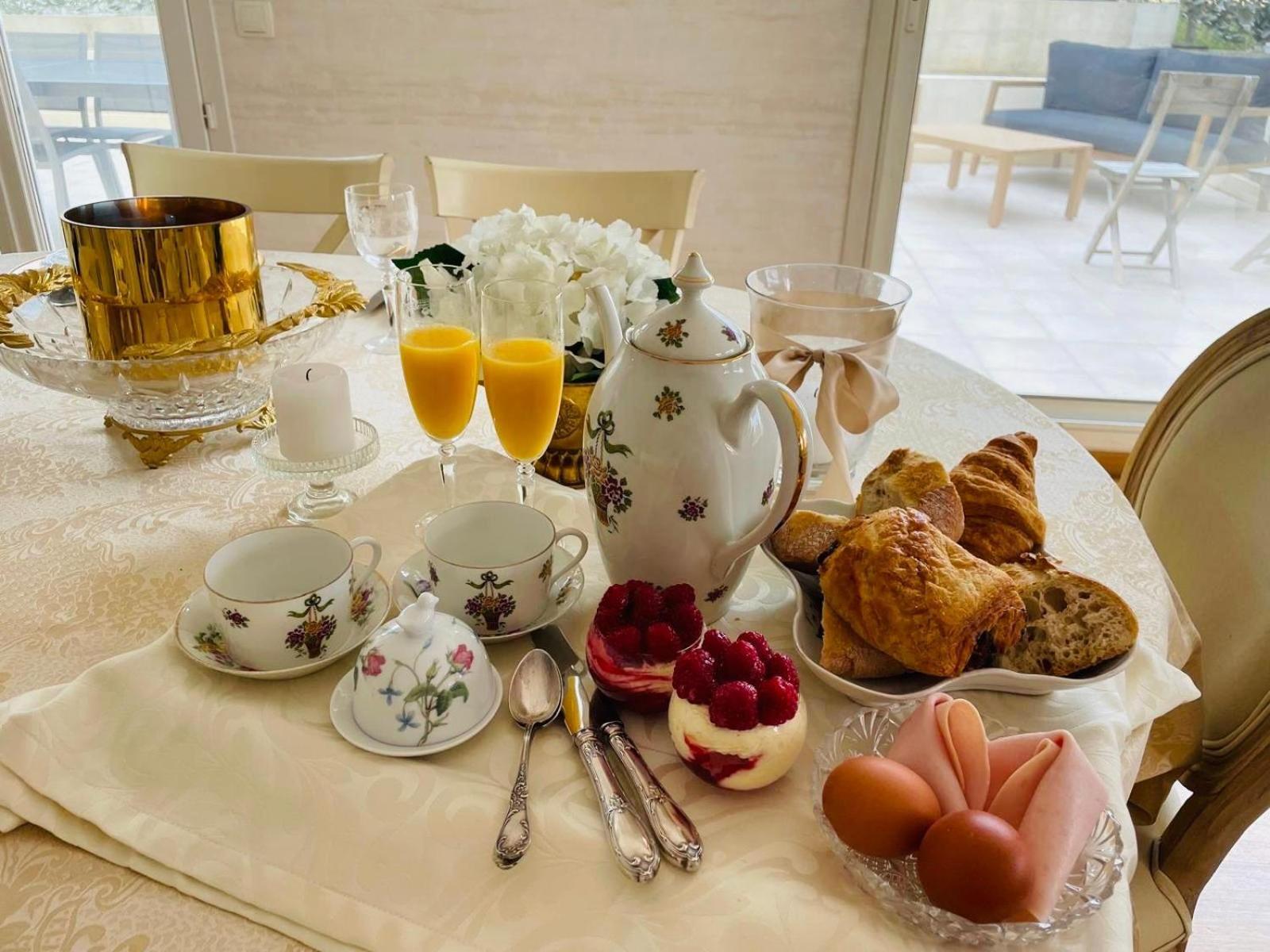 Grace & Breakfast Bed & Breakfast Beausoleil Eksteriør bilde